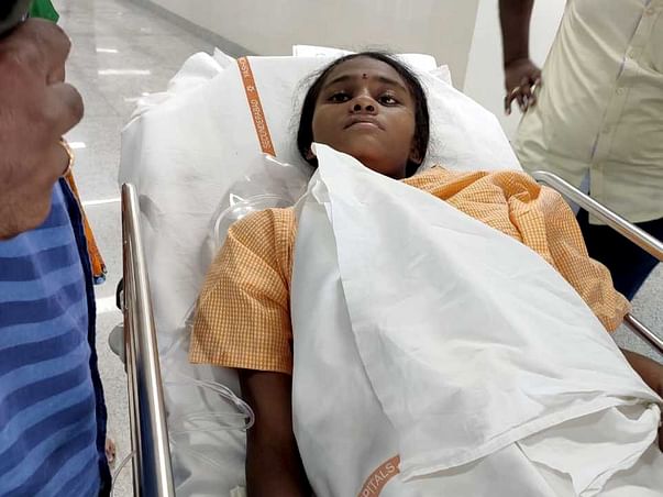 Help Santhoshi Recover From An Infected Gall Bladder