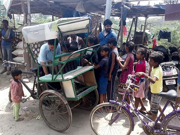 Fruit Distribution drive for children in Slums /streets