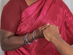 Help Kumutha To Fight Cancer