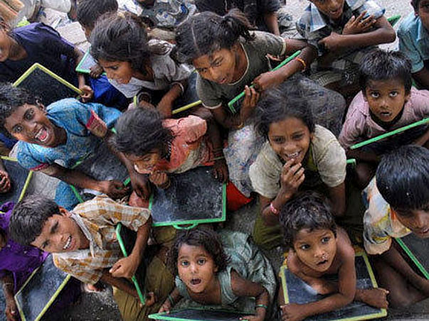 Support Soundar & The Team On Helping Poor Children's