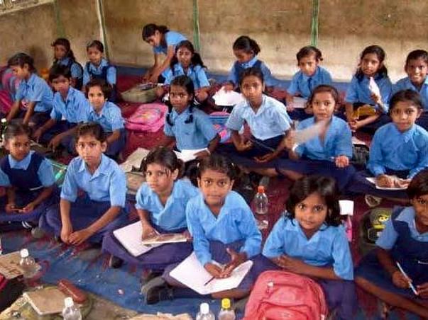 Help Gift Uniform And Shoes To Underprivileged children