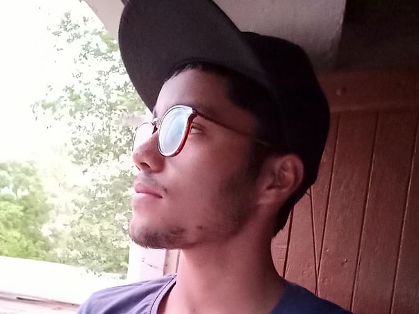Help Mohit pay fees
