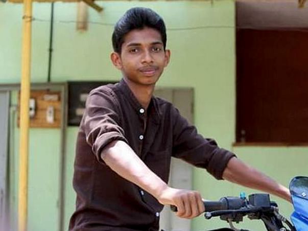 Help Akshay Kumar Recover From Bike Accident