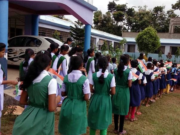 Help 150 Disadvantage Children to get Realistic World