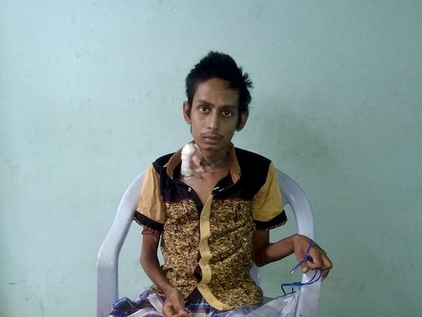 Help Enugonda Venkata Naresh Unerwent Treatment For Kidney Problem