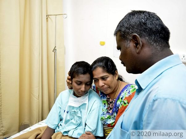Help Kavitha Recover From Osteosarcoma