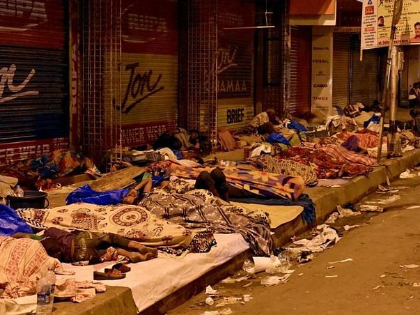 Willing to Donate Blankets to Needy People in Bihar