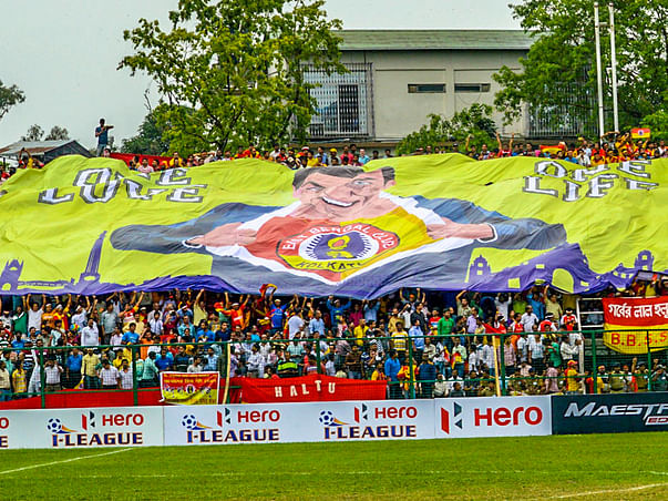 Contribute for East Bengal's Kolkata Derby Tifo