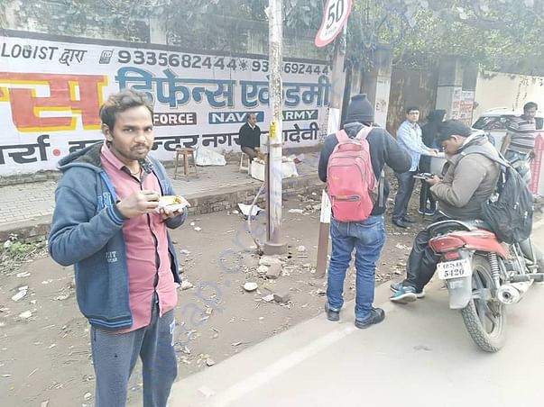 Free food serving -Earlier by Food Stall