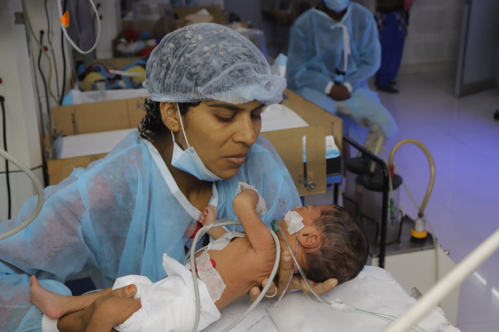 He Came Home And Found His Newborn Gasping For Breath Milaap