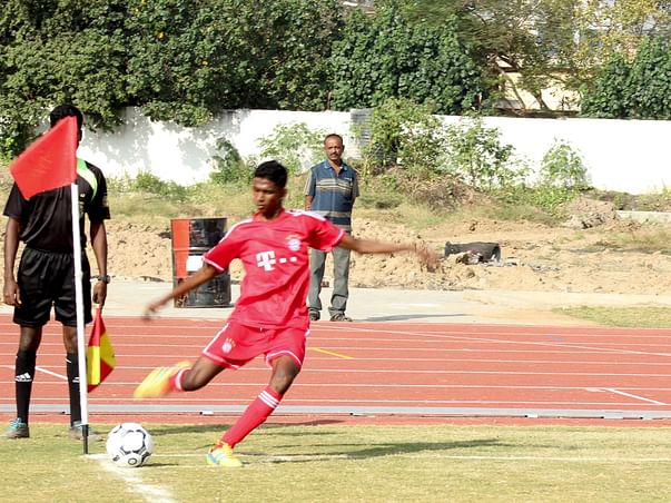 Help Football Players to Achieve their Dream