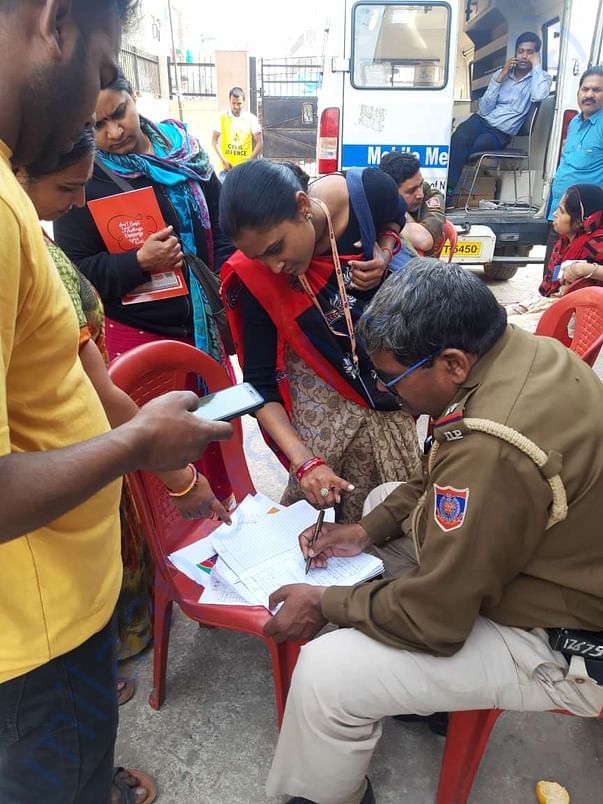 SEWA members surveying and sharing medical needs of people at shelters
