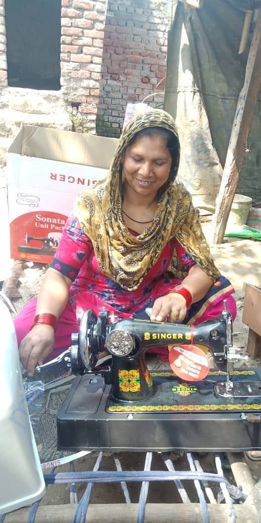 Sewa Team provided asset (tailoring machine) for restoring her work