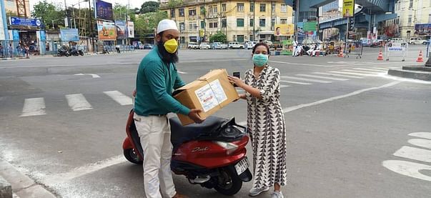 Collection of pads from Nirmaan Foundation for distribution in 4 slums