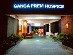 Help 'Ganga Prem Hospice, Rishikesh' Stay Afloat
