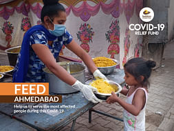 Providing Relief Kits To Wage Worker & Low-Income Groups In Ahmedabad