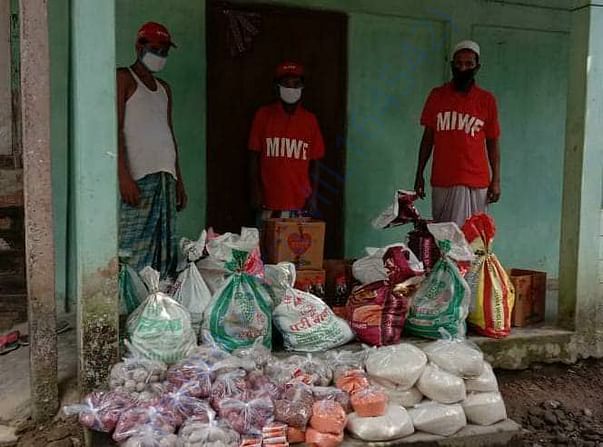 55 families of Cachar district in Assam received Helpfeed packets.