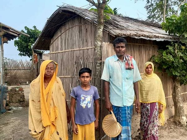 35 Years Old Enaful Biswas Needs Your Help To Fight Stomach Cancer