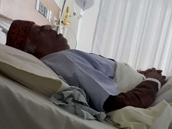 My Father Is Struggling With Esophageal Cancer, Help Him