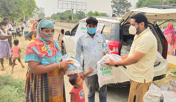 Distributed to 91 Daily Wager families in Raj Nagar Ext. Ghaziabad.