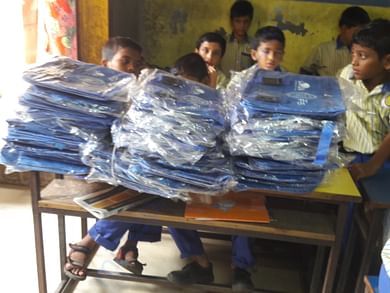 distribution of school bags