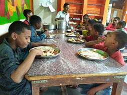 Support Homeless Children for Nutritious Meal to fight with COVID19