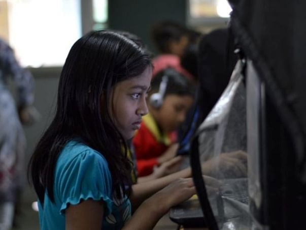 Support 1000 Children to build 21st Century Skills