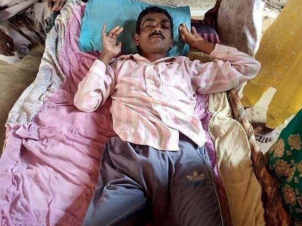 Help Shamsher Chand Stand