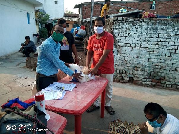 Help us Providing The basic amenities to Labour worker&migra worker.