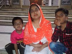 Support Nikht Mirza Recover From Ulcerative Colitis