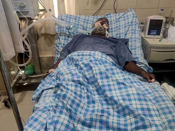 Help my dad tested positive and not able to breath help my father