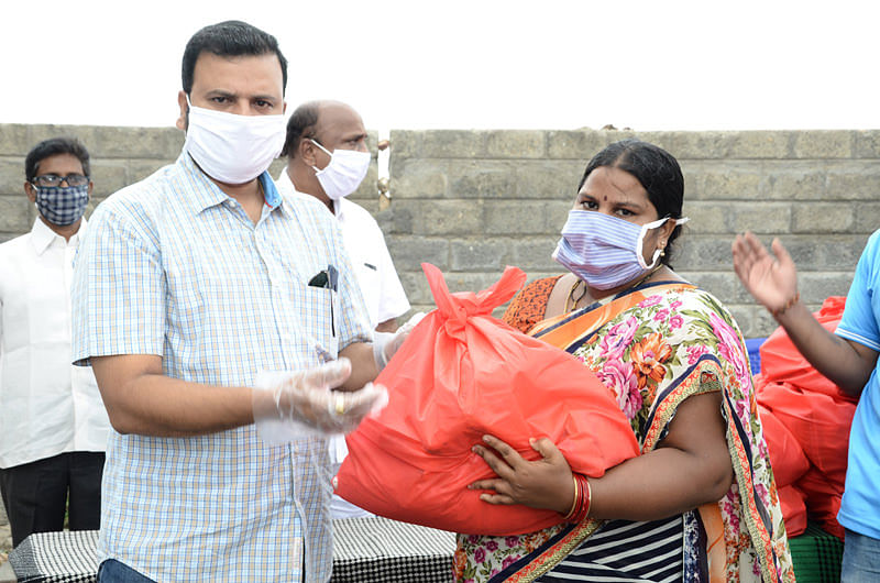 Pandemic Covid19 relief in india for dailywage workers