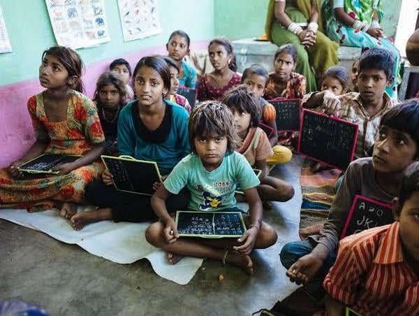 Help Rasik In Buying Study Material For Poor And Orphan Students | Milaap