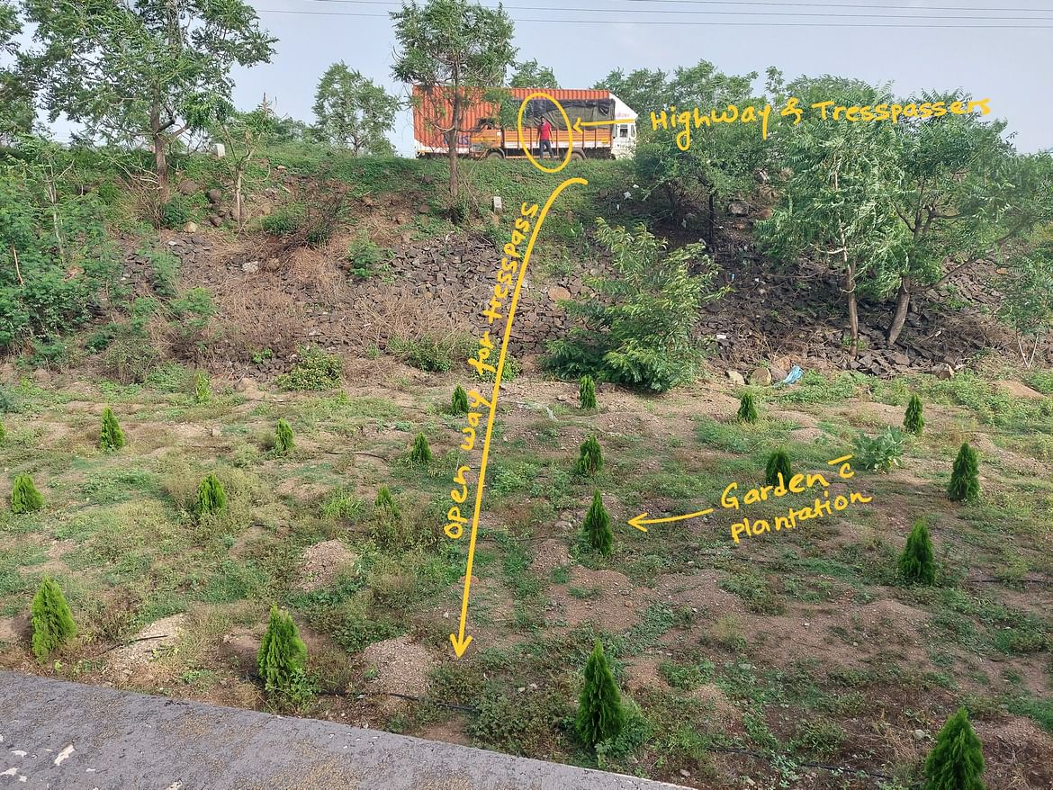 Unguarded side of hostel near highway