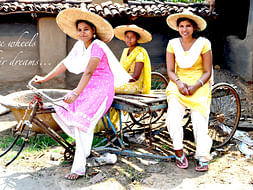 I am fundraising to support Punarnawa Crafts and help them raise steady stipend of 15 women and 4 men artisans for this year