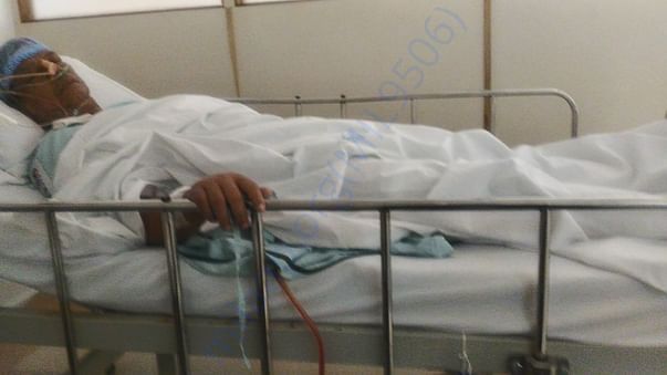 Photo of the my appa Vincent during treatment