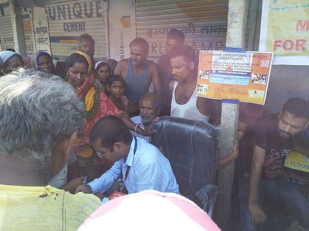 PHOTO OF FLOOD RELIEF CAMP